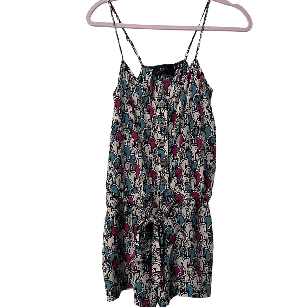 AKIKO Women’s spaghetti strap silk romper size XS